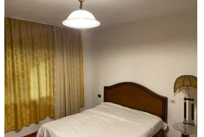 House for Rent 1+1 in Tirana - 30,000 Leke