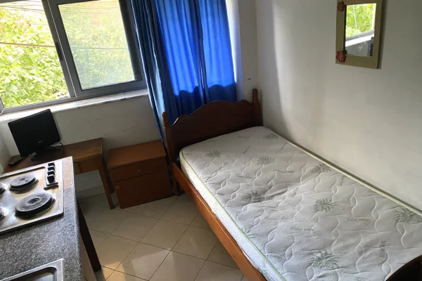Shtepi me qera Garsoniere ne Tirane - 15,000 Leke