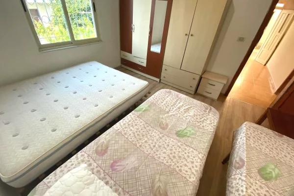 House for Rent 1+1 in Tirana - 30,000 Leke