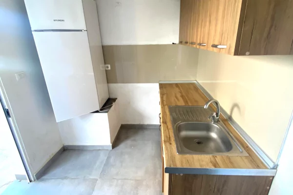 Shtepi me qera Garsoniere ne Tirane - 20,000 Leke