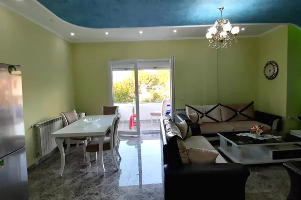 Shtepi me qera 3+1 ne Tirane - 133 Euro