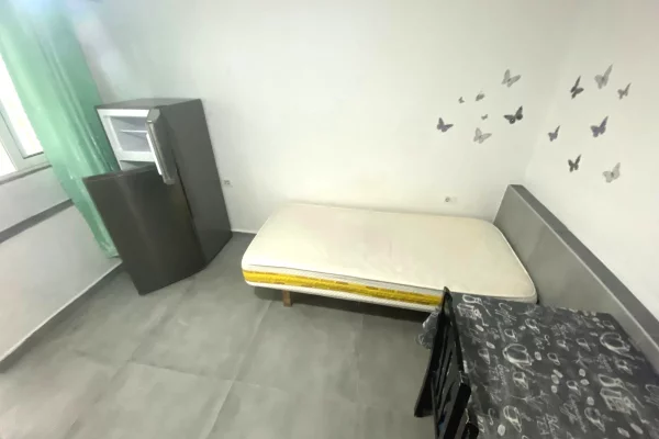 Shtepi me qera Garsoniere ne Tirane - 200 Euro