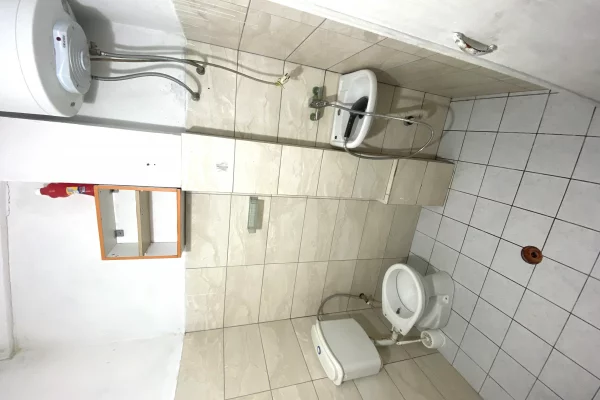 Casa privata/Indipendente in affitto a Tirana Garsoniere, Arredato