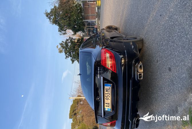 Makina ne shitje ne Lezhe, Mercedes-Benz, 2011 Diesel,Kambio Automatik Pagesa 8,500  Euro.