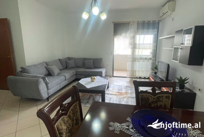 Shtepi me qera 1+1 ne Tirane - 45,000 Leke