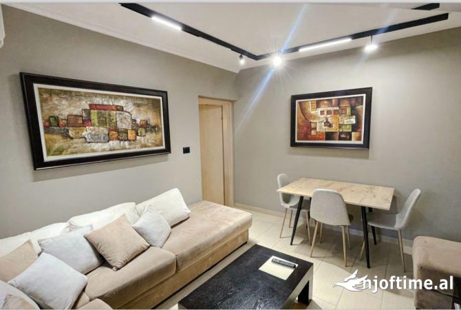 Shtepi me qera 1+1 ne Tirane - 450 Euro