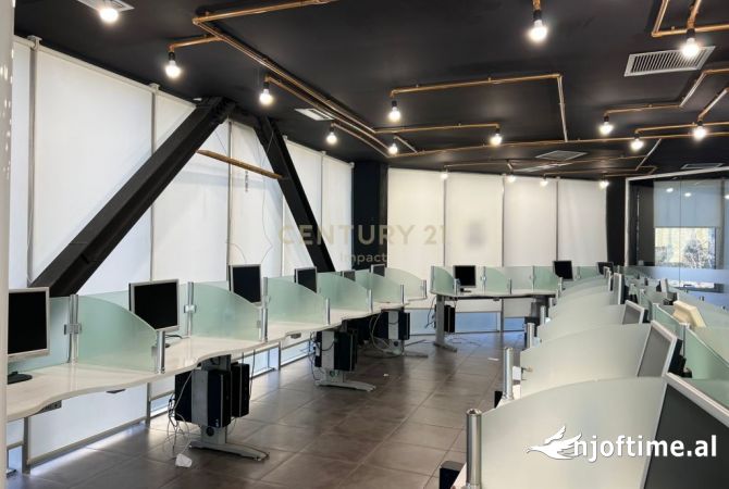 Ambient biznesi ne shitje 3+1 ne Tirane - 495,000 Euro