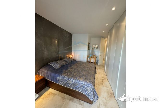 Shtepi ne shitje 2+1 ne Tirane - 280,000 Euro