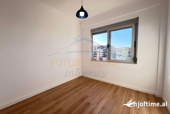Shtepi ne shitje Apartament ne Tirane, 2+1, Mobilimi Bosh, pa mobiluar, Pagesa 178,000  Euro.