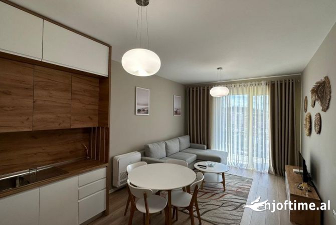 JEPET ME QERA  1+1 MOBILIM I RI TEK GRAND GALLERY NE YZBERISH