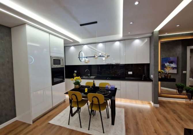 Shtepi ne shitje 2+1 ne Tirane - 239,000 Euro