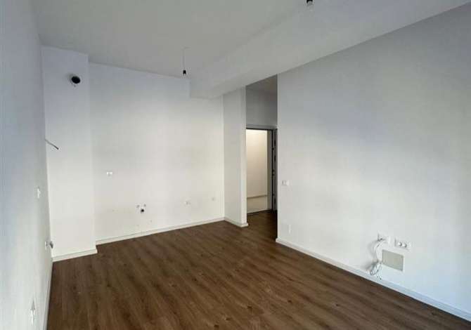 Shtepi me qera 2+1 ne Tirane - 300 Euro