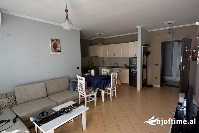 Shtepi ne shitje 2+1 ne Tirane - 125,000 Euro