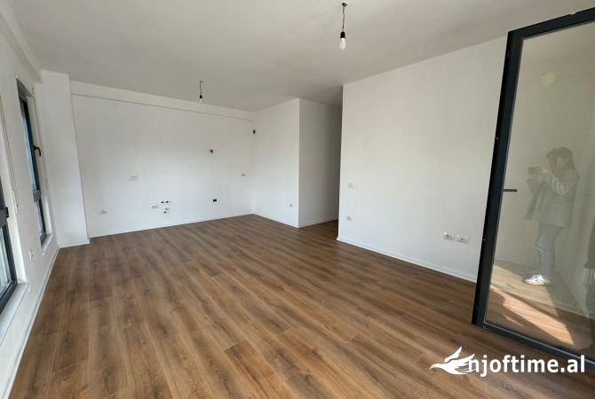 Shtepi ne shitje 2+1 ne Tirane - 296,050 Euro