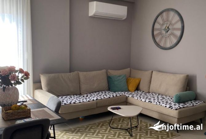 Shtepi ne shitje 2+1 ne Tirane - 290,000 Euro