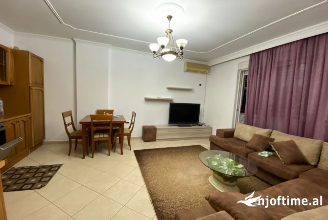 Shtepi ne shitje 1+1 ne Tirane - 220,000 Euro