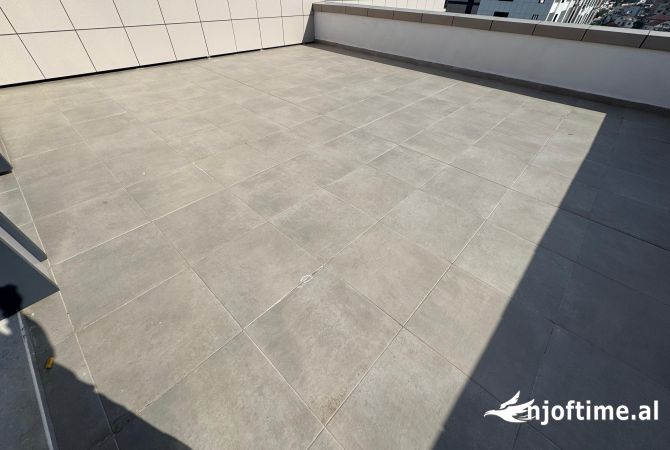 Shtepi ne shitje Apartament ne Tirane, 2+1, Mobilimi E mobiluar, Pagesa 287,500  Euro.