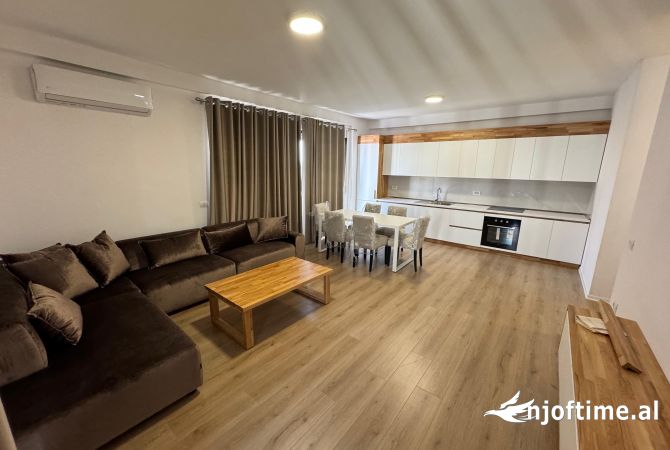 Shtepi ne shitje 3+1 ne Tirane - 278,000 Euro
