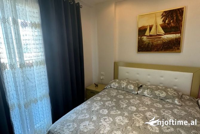 Shtepi me qera Apartament ne Tirane, 1+1, Mobilimi E mobiluar, Pagesa 850  Euro.