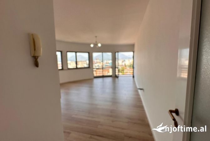 Shtepi ne shitje 1+1 ne Tirane - 147,000 Euro