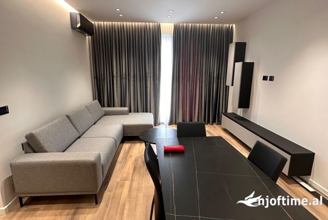 Shtepi me qera Apartament ne Tirane, 2+1, Mobilimi E mobiluar, Pagesa 600  Euro.