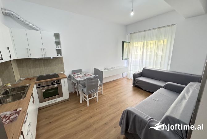 Shtepi me qera 1+1 ne Tirane - 350 Euro