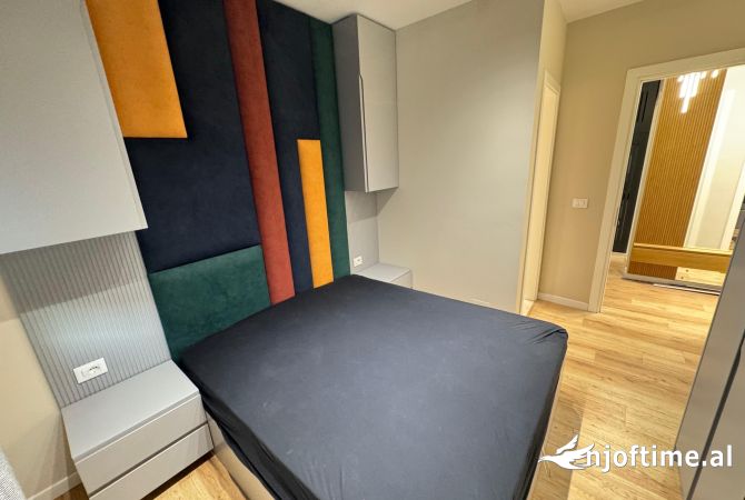 Shtepi me qera Apartament ne Tirane, 2+1, Mobilimi E mobiluar, Pagesa 1,000  Euro.