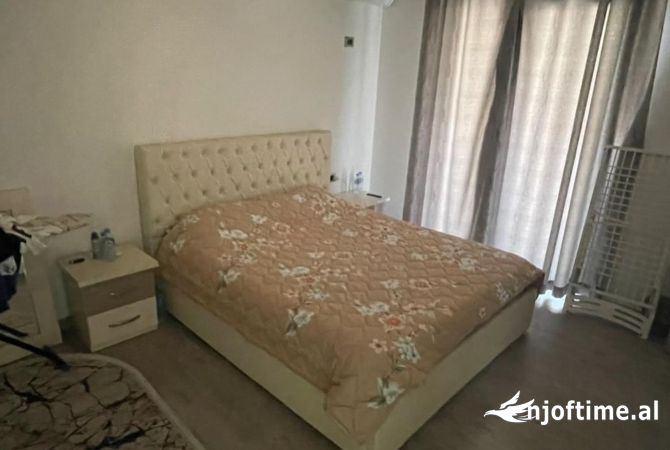 Shtepi me qera 2+1 ne Tirane - 550 Euro