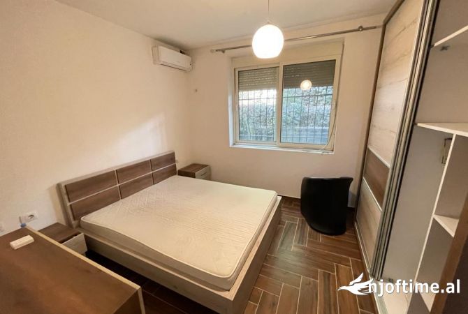 Shtepi me qera 1+1 ne Tirane - 450 Euro