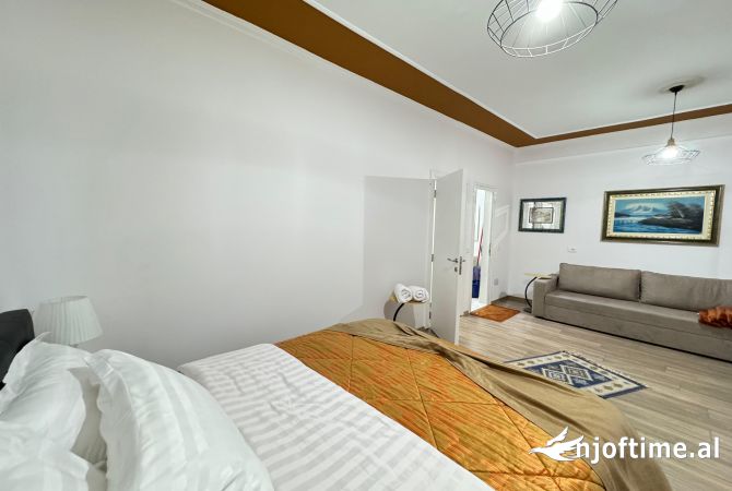 Shtepi me qera Garsoniere ne Tirane - 500 Euro