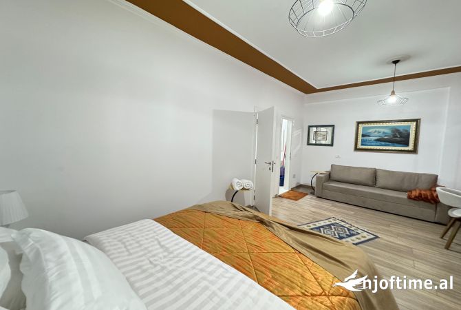 Shtepi me qera Garsoniere ne Tirane - 500 Euro