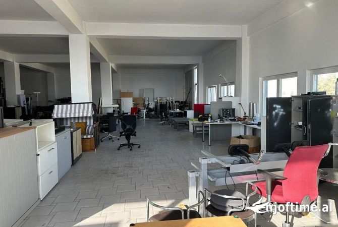 Ambient biznesi me qera 3+1 ne Tirane - 9,000 Euro