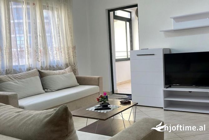 Shtepi ne shitje 2+1 ne Tirane - 210,000 Euro