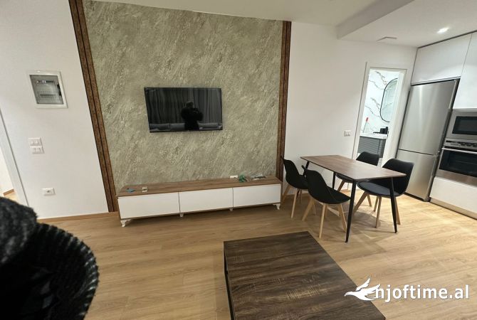 Shtepi me qera Apartament ne Tirane, 1+1, Mobilimi E mobiluar, Pagesa 70,000  Leke.