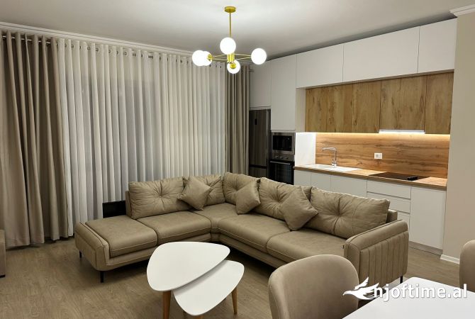 Shtepi me qera 1+1 ne Tirane - 85,000 Leke