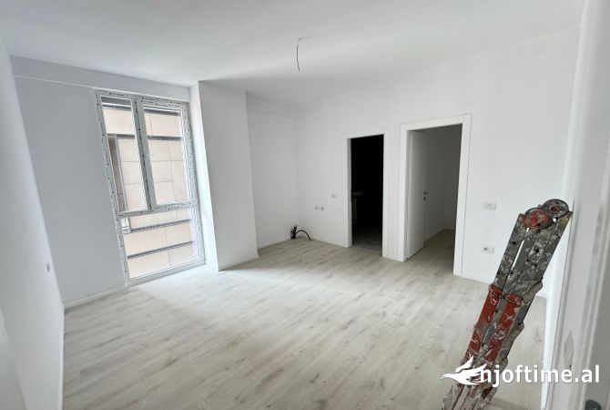 Shtepi me qera 2+1 ne Tirane - 700 Euro