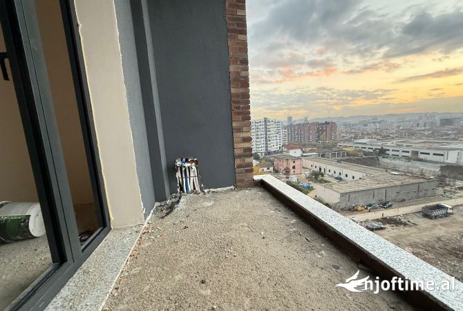 Shtepi ne shitje Apartament ne Tirane, 2+1, Mobilimi Bosh, pa mobiluar, Pagesa 138,180  Euro.