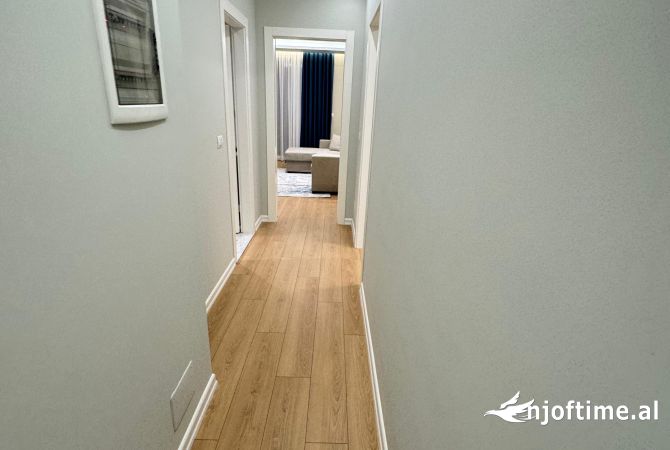 Shtepi me qera Apartament ne Tirane, 2+1, Mobilimi E mobiluar, Pagesa 700  Euro.