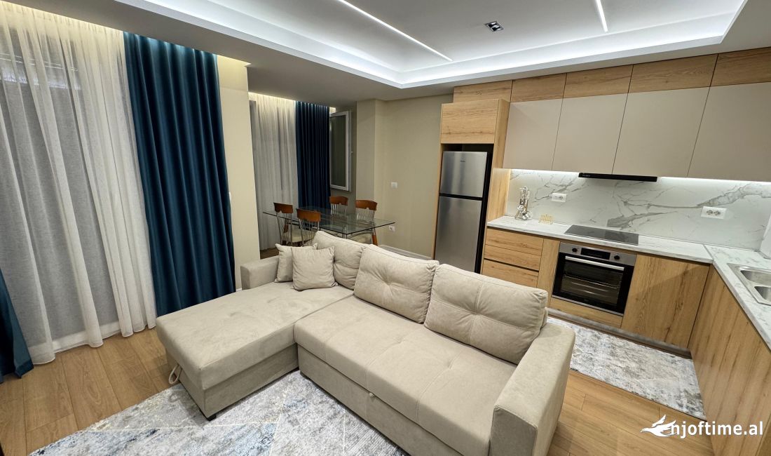 Shtepi me qera Apartament ne Tirane, 2+1, Mobilimi E mobiluar, Pagesa 700  Euro.