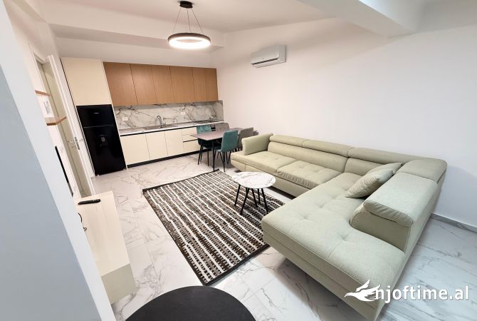 Shtepi me qera 1+1 ne Tirane - 450 Euro