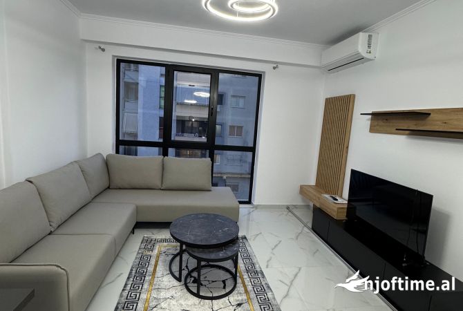 Shtepi me qera 1+1 ne Tirane - 450 Euro
