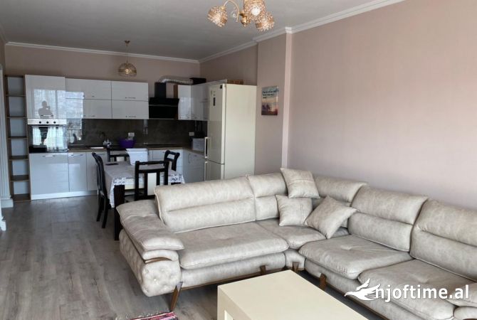 Shtepi me qera 1+1 ne Tirane - 600 Euro