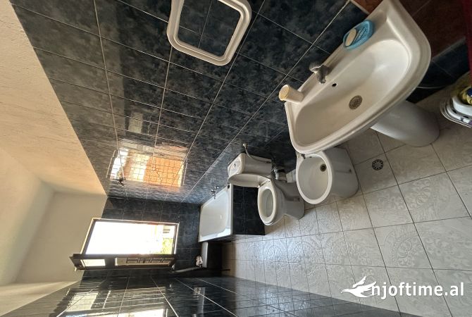 Shtepi me qera Garsoniere ne Tirane - 30,000 Leke