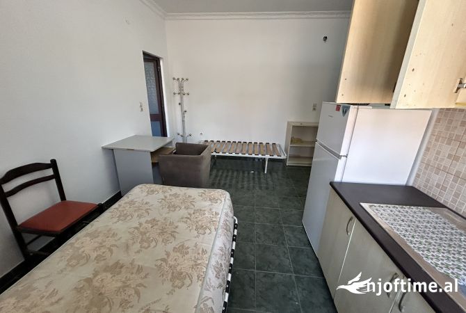 Shtepi me qera Garsoniere ne Tirane - 30,000 Leke