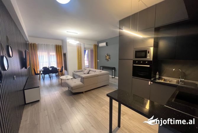 Shtepi ne shitje 2+1 ne Tirane - 140,000 Euro