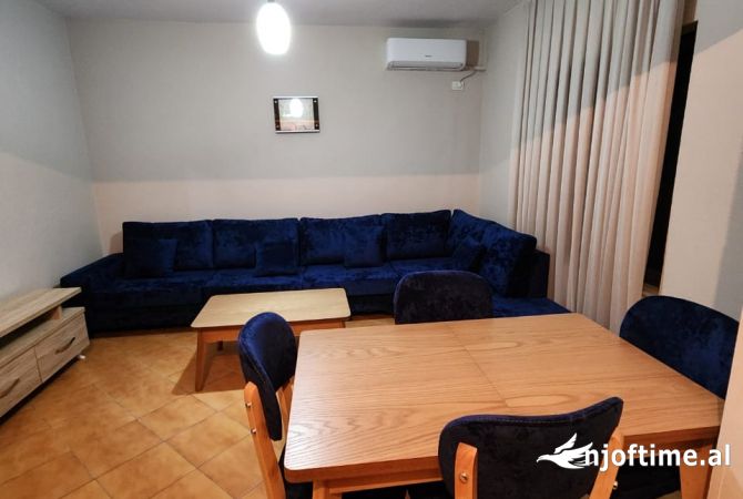 Shtepi me qera 2+1 ne Tirane - 55,000 Leke