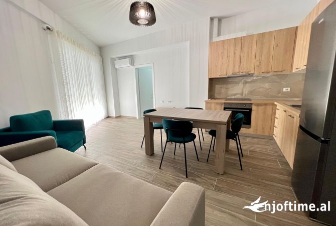 Shtepi me qera 2+1 ne Tirane - 600 Euro