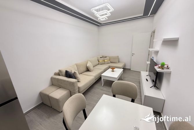 Shtepi ne shitje 1+1 ne Tirane - 105,000 Euro