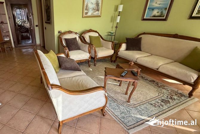 Casa in affitto 2+1 a Tirana - 60,000 Leke