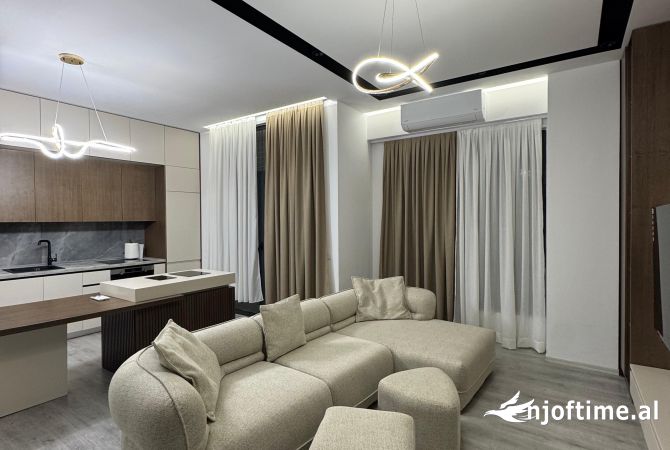 Shtepi me qera 2+1 ne Tirane - 850 Euro